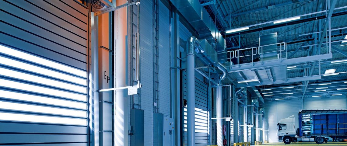 industrial-hall-1630742_1920